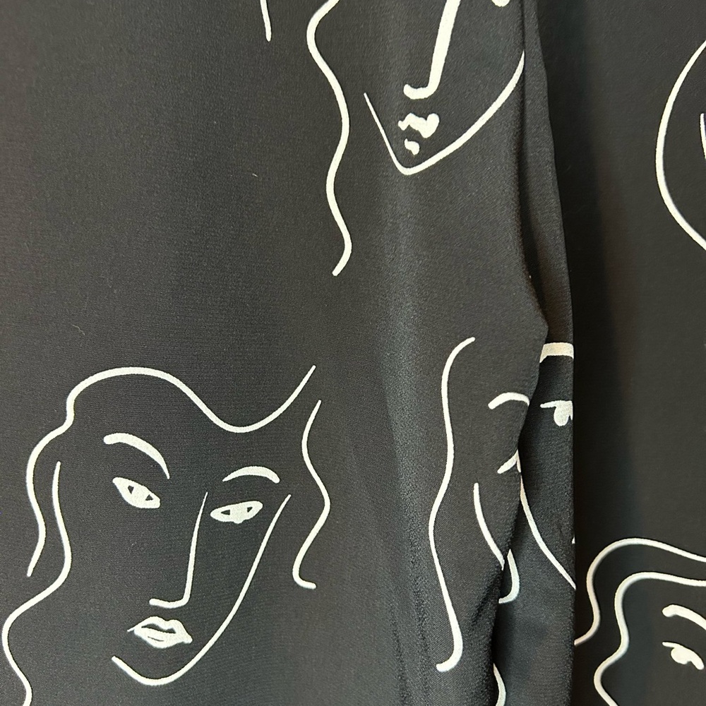 Monki Black Jumpsuit with Abstract Print - Picture 4 of 4